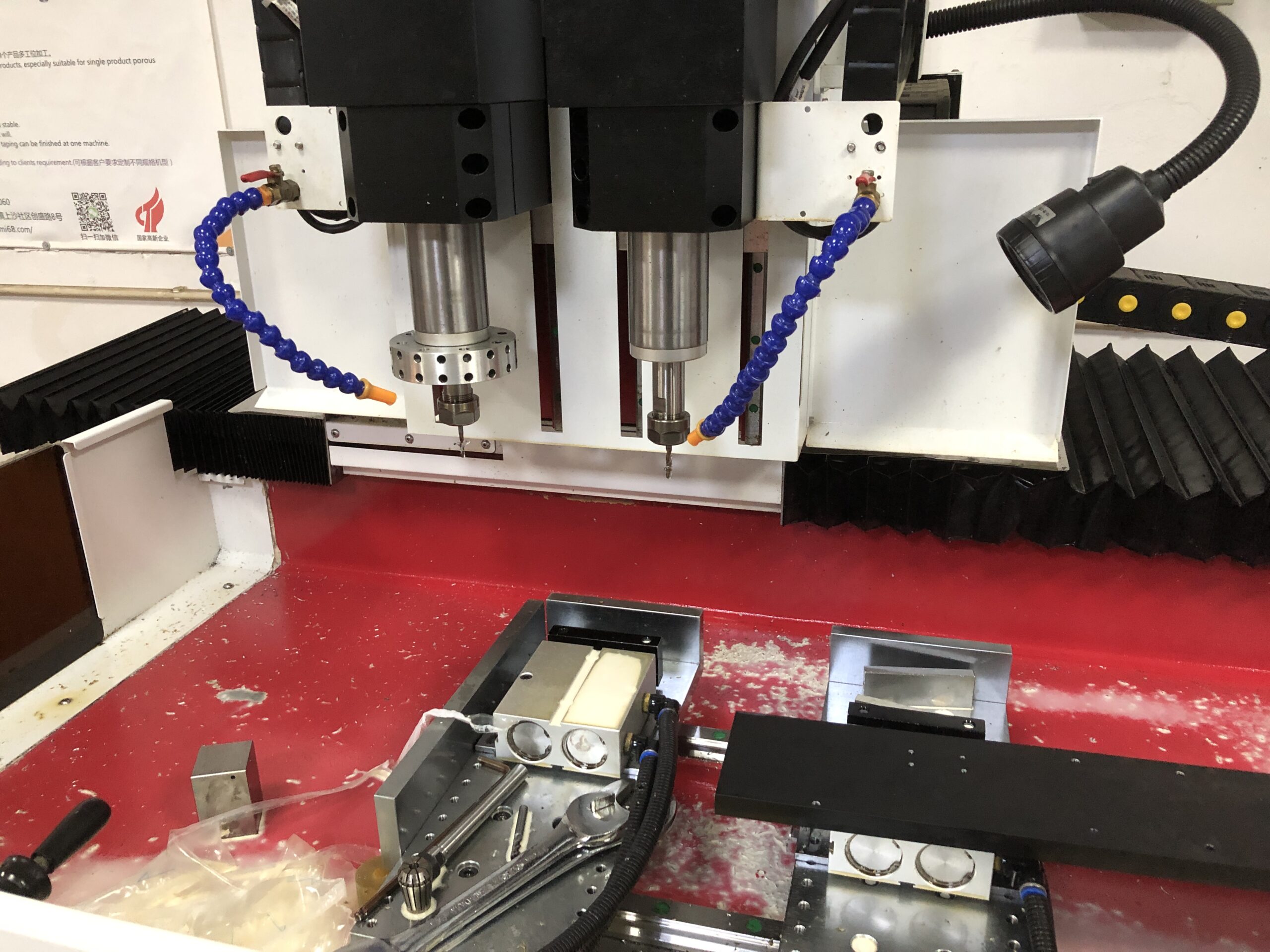 Automatic Drilling and Tapping Machine
